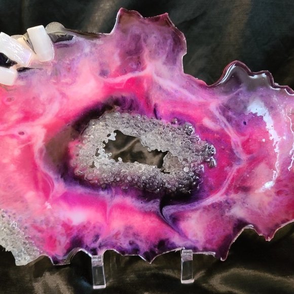 Genuine Crystal Quartz and Selenite on pink Geode with Stand - Picture 3 of 3